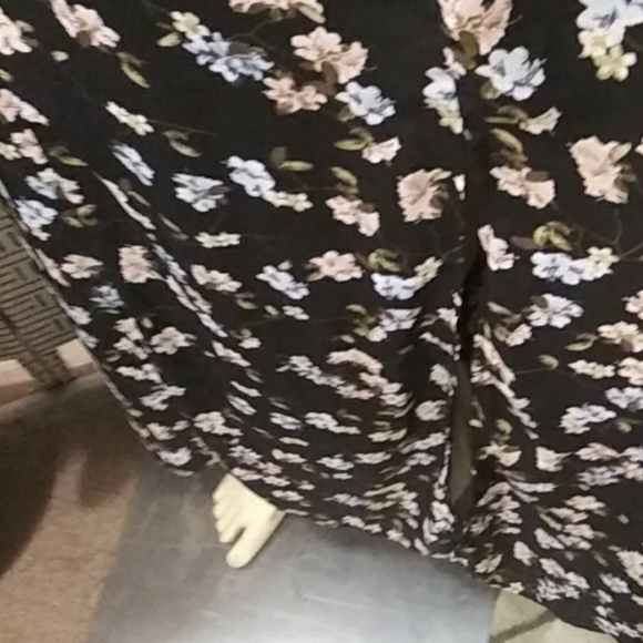 Dress - Picture 3 of 8